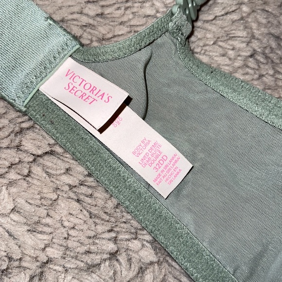 Body by Victoria lined demi bra 32DD - Picture 3 of 4